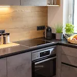 Lennis By We Rent פוש אן דר גלוקנשטראסה