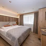 מלון דירות Lennis By We Rent
