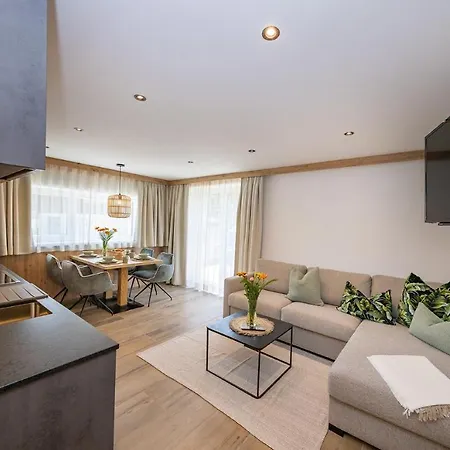 Lenni's Aparthotel